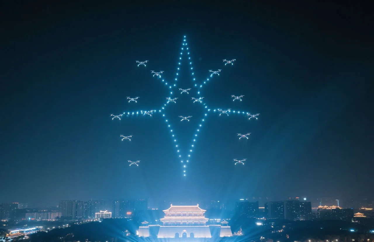 西安无人机表演|千年古都的夜空秀，科技点亮文化的新名片